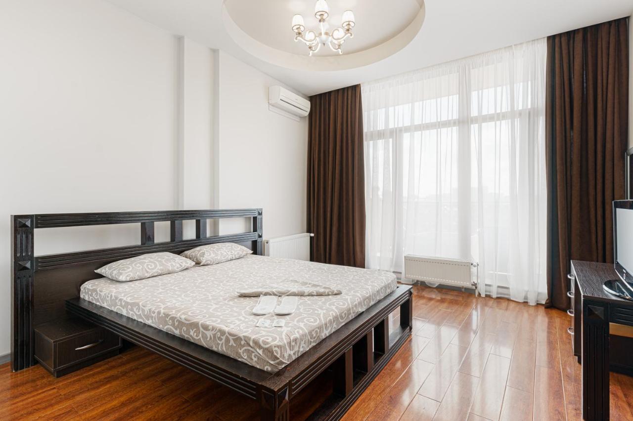 Arcadia Palace 2-Bedrooms Apartment With Terrace Odessa Exteriör bild